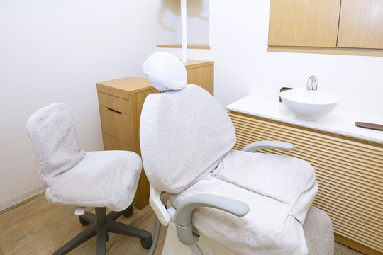 ホワイトエッセンスホワイトニング＆セラミック館 - おおさわ歯科